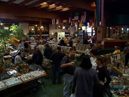 More of the trading and selling floor 2002.